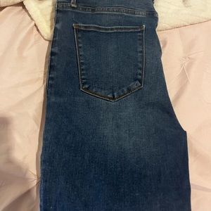 Abercrombie & Fitch Dark Wash Jeans (Ultra High Rise)